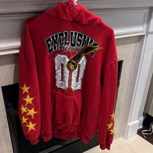 Red HoodieExclusive Graphic Star Details. Size L men. Listing 18102